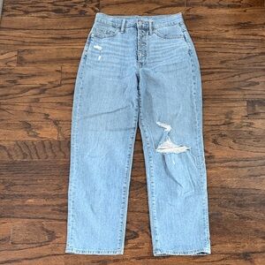 Universal Thread Light Blue Straight Leg Jeans